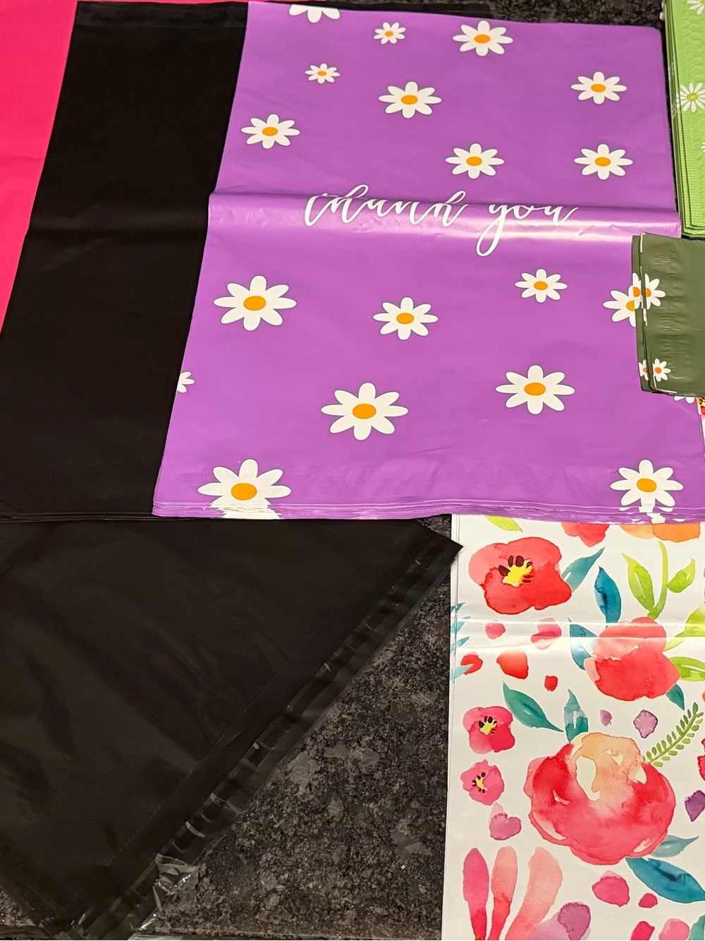 Bundle of 75 Poly Mailers Various Styles & Sizes FLORAL Purple Green Pink Black - Picture 2 of 9
